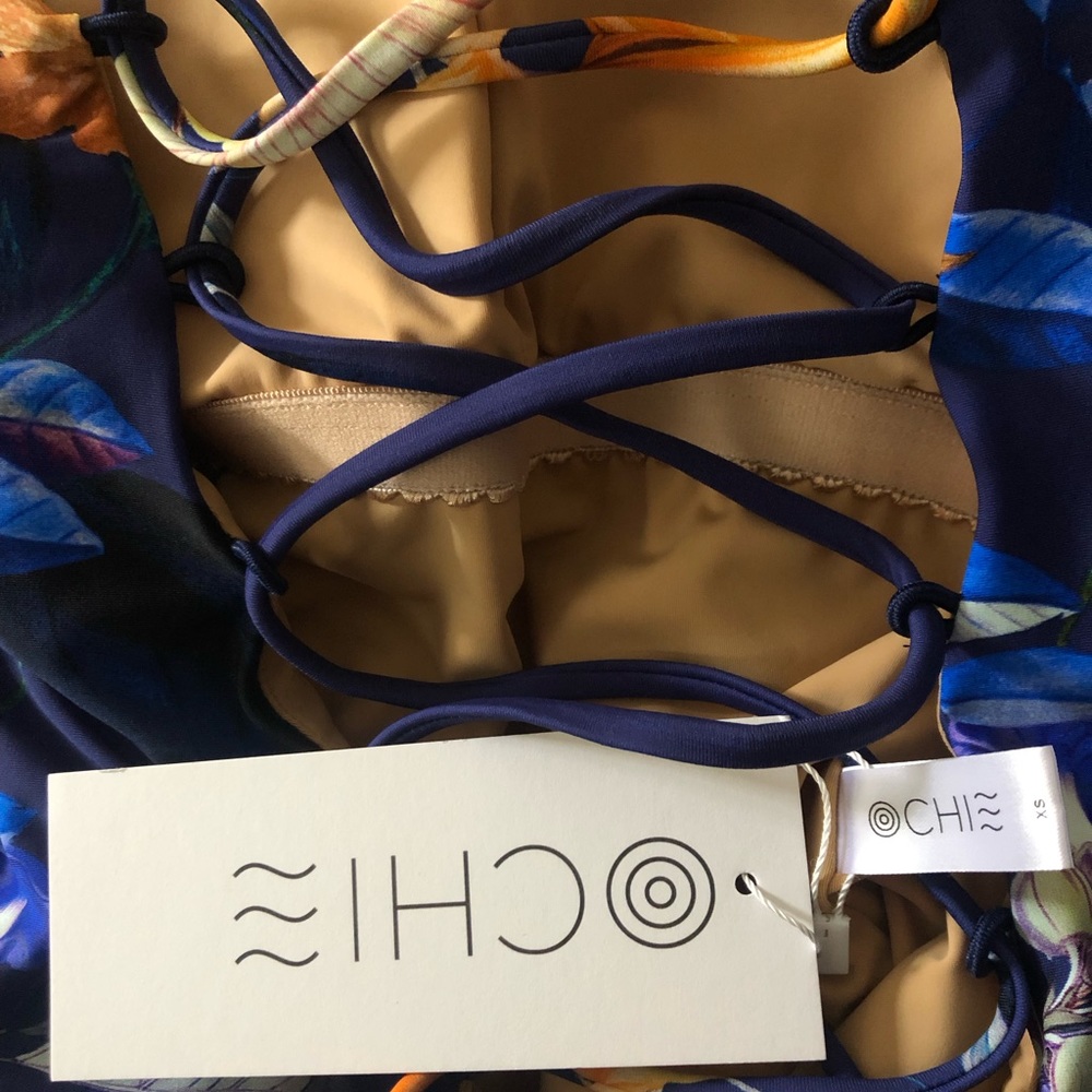 Victoria’s Secret swimsuit Ochie 1 piece with Tags Never worn NWT - Picture 5 of 5